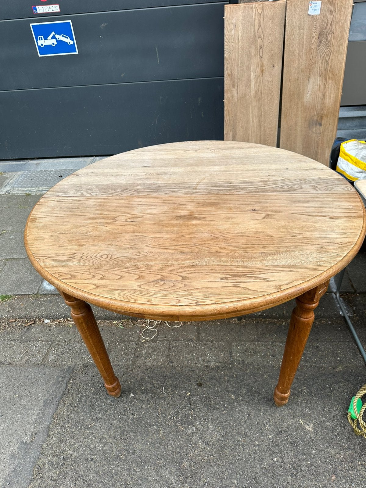 Eiken tafel, Ophalen, Zo goed als nieuw