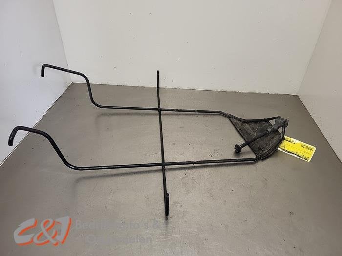 Ophangmechaniek reservewiel van een Opel Vivaro, Auto-onderdelen, Gebruikt, -, -, Opel