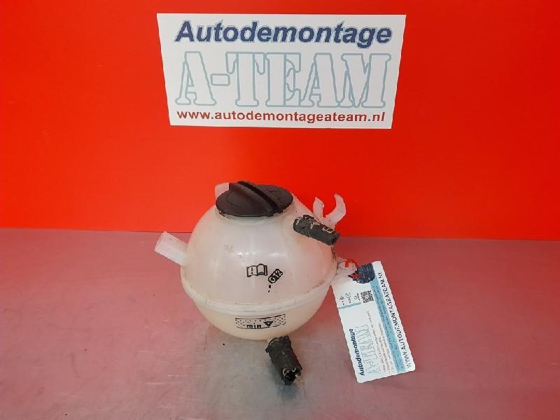 VASE D EXPENSION Passat Variant (3C5) (1K0121407A), Utilisé, Volkswagen