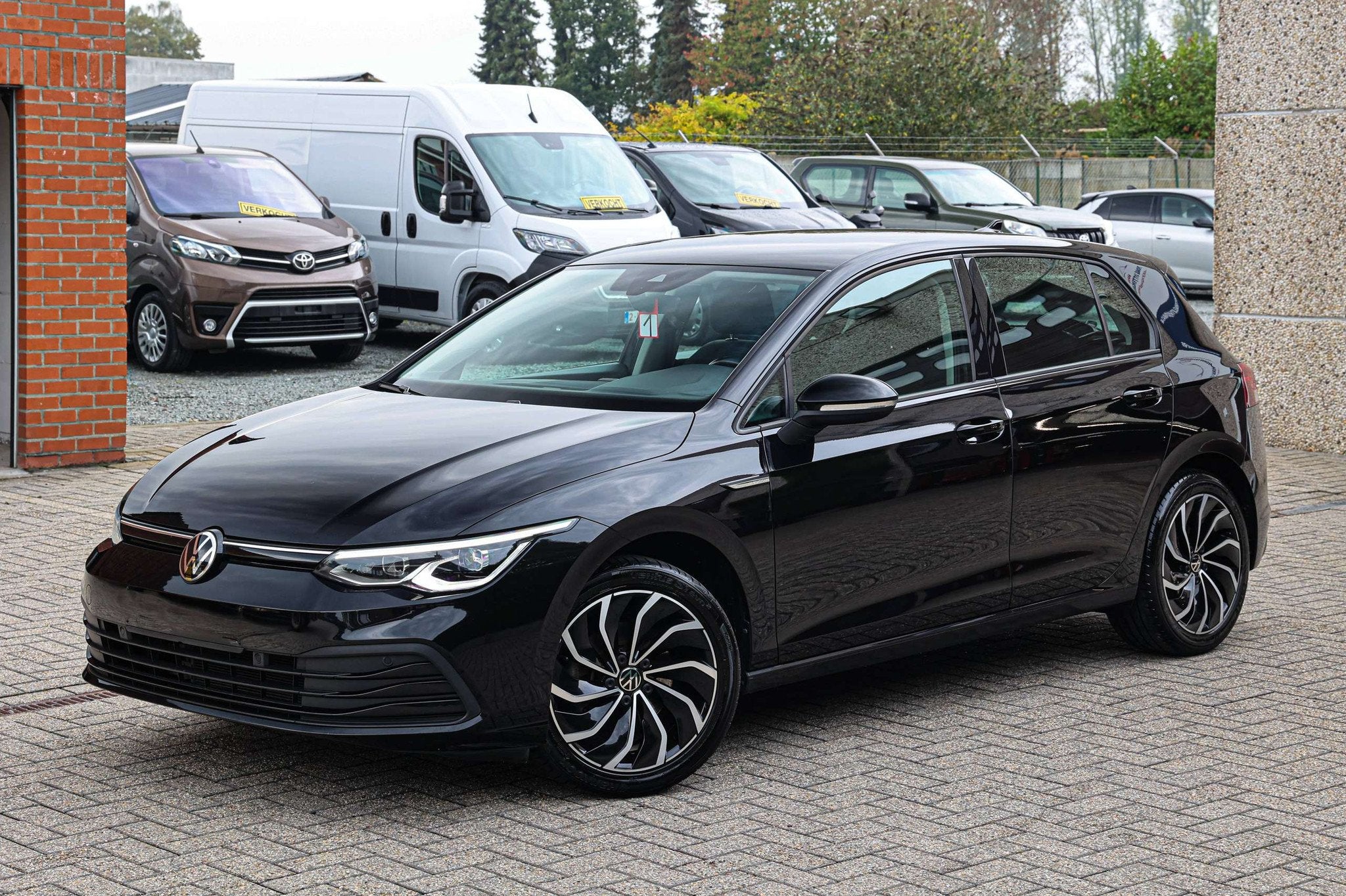 Volkswagen Golf FIRST-EDITION*PARKEERSENSOREN*STUUR+ZETELVER, Autos, Achat, Euro 6, Entreprise, Boîte manuelle