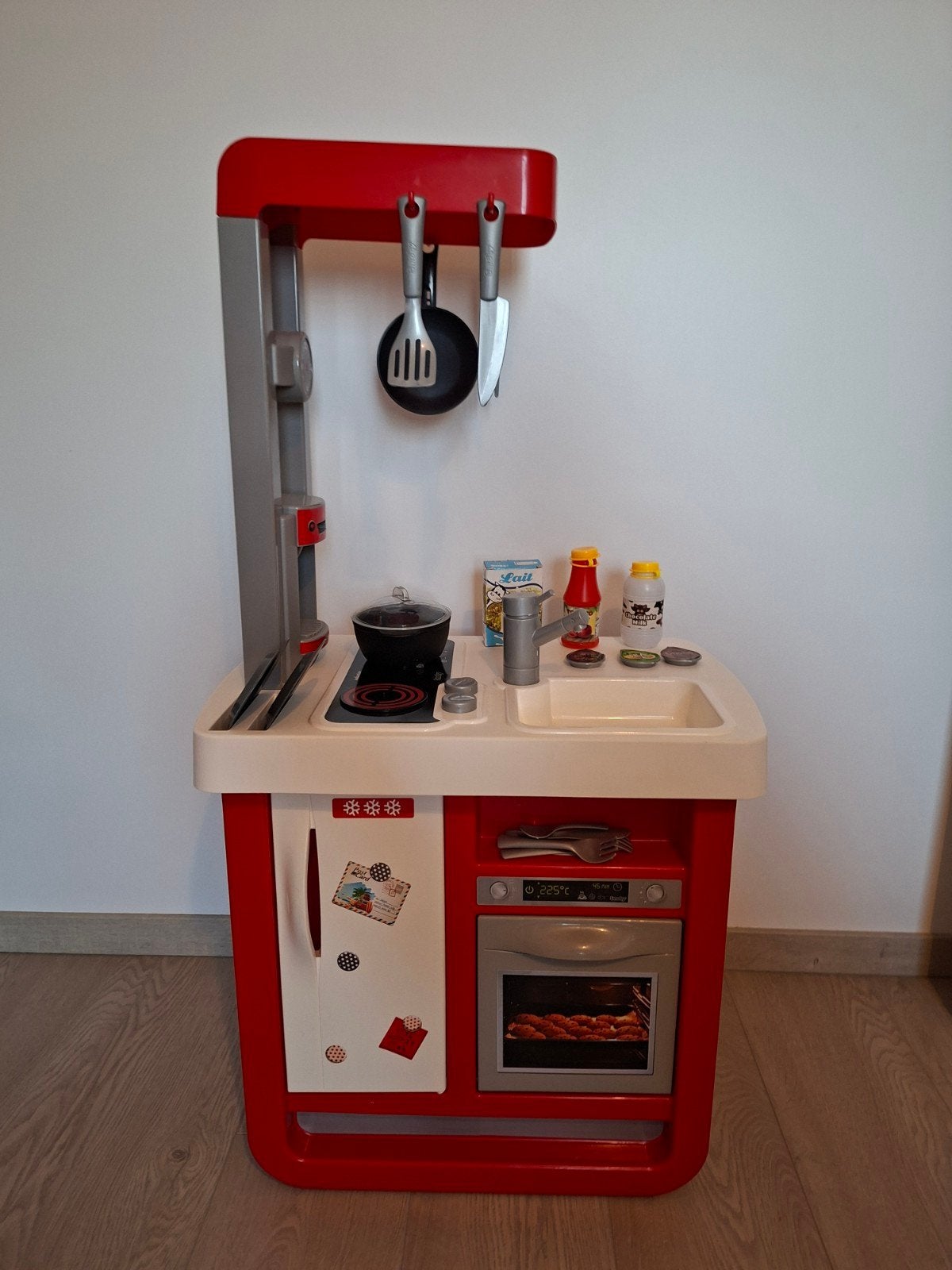 Cuisinière smoby en très bon état, Kinderen en Baby's, Speelgoed | Speelkeukens, Ophalen, Zo goed als nieuw