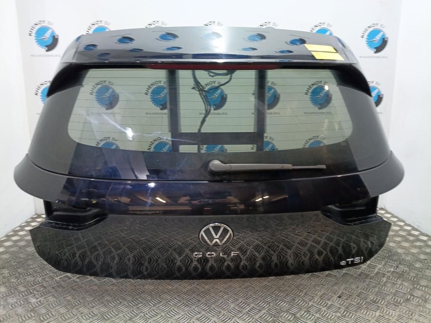 VOLKSWAGEN GOLF CD1 eTSI R-Line Hybride Benz. ACHTERKLEP 5H9, Enlèvement ou Envoi, Utilisé, ARN reconnu, Haillon arrière