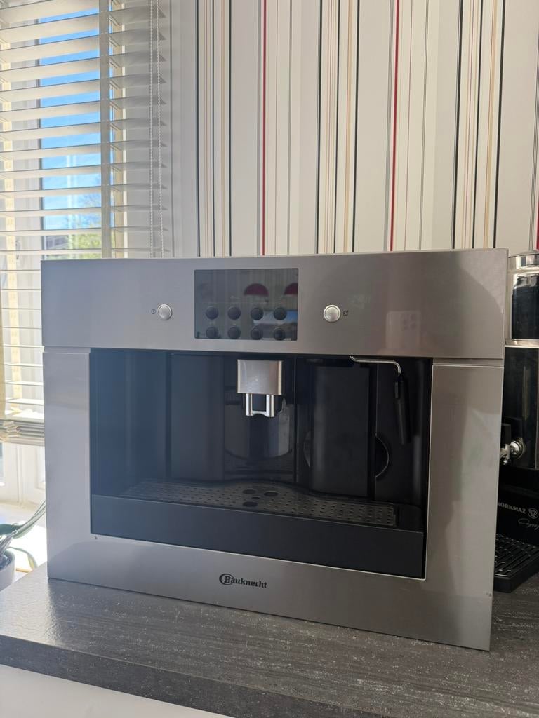 Bauknecht inbouw koffiemachine–volledig werkend-mooie staat, Elektronische apparatuur, Ophalen, Gebruikt, Koffiemachine, Gemalen koffie