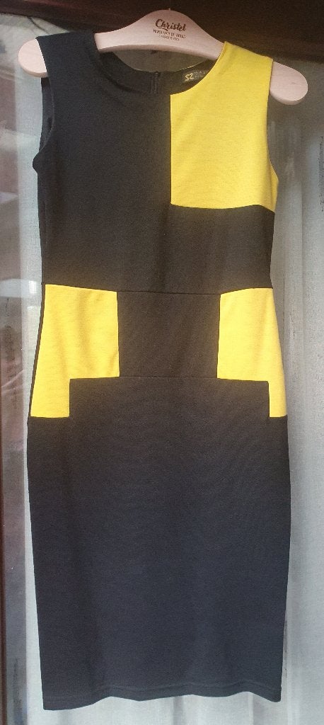 Zwart-gele jurk maat S van Perfect style by chez, Zwart, Perfect style bij Chez, Ophalen of Verzenden, Maat 36 (S)