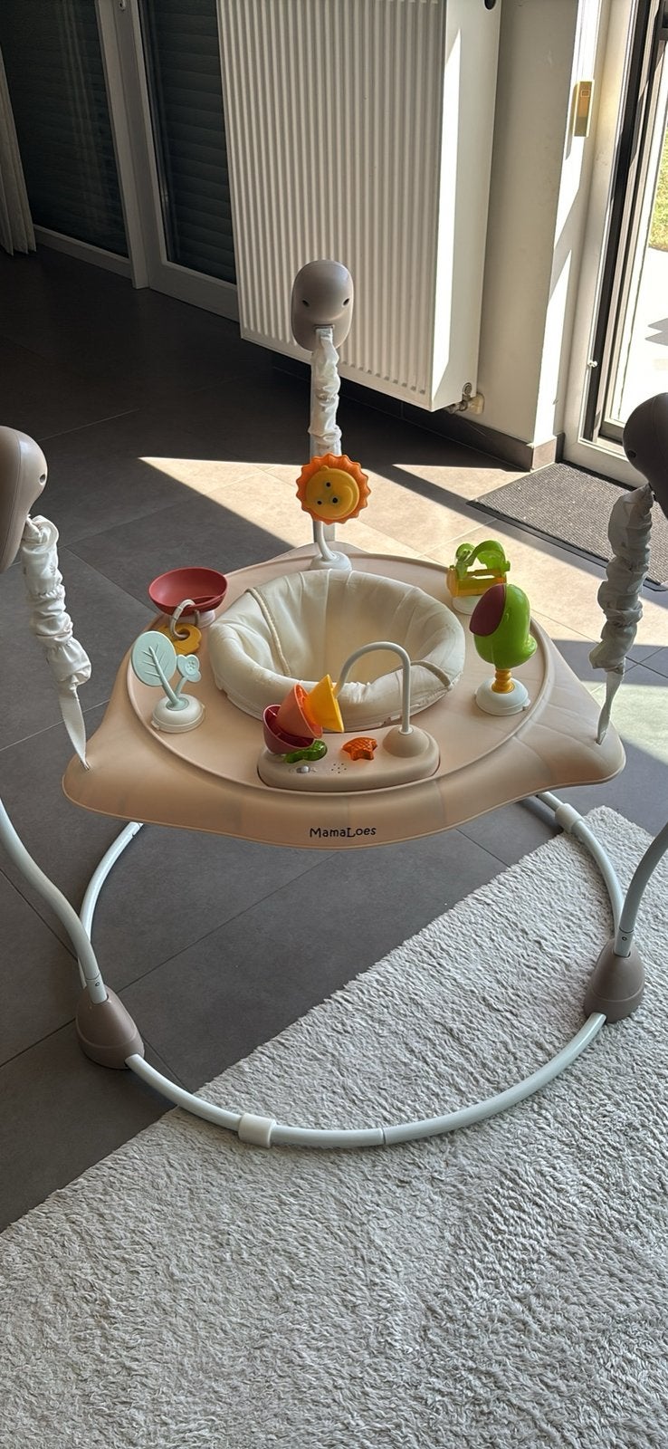 Mama Loes Activiteiten Jumper Baby Beige, Ophalen, Zo goed als nieuw