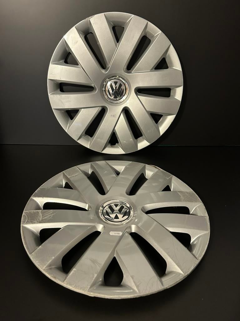 2 enjoliveurs d’origine vw polo 15", Autos : Divers, Enjoliveurs, Enlèvement ou Envoi, Utilisé
