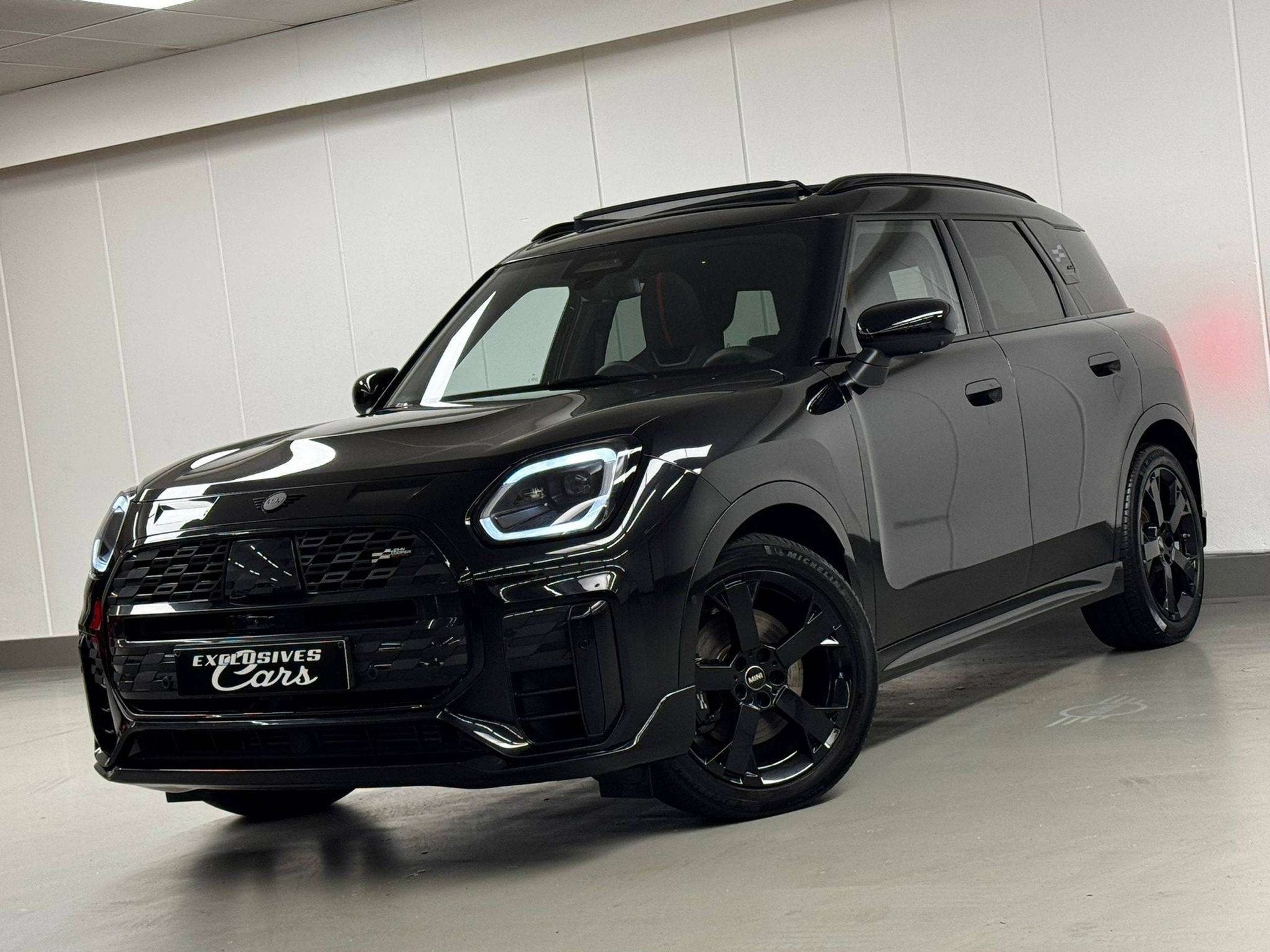 MINI John Cooper Works Countryman PACK JCW TO PANO CAMERA 36, Autos, Cuir, https://public.car-pass.be/vhr/acc8364a-b90a-4ff6-89c9-c06691b2a204