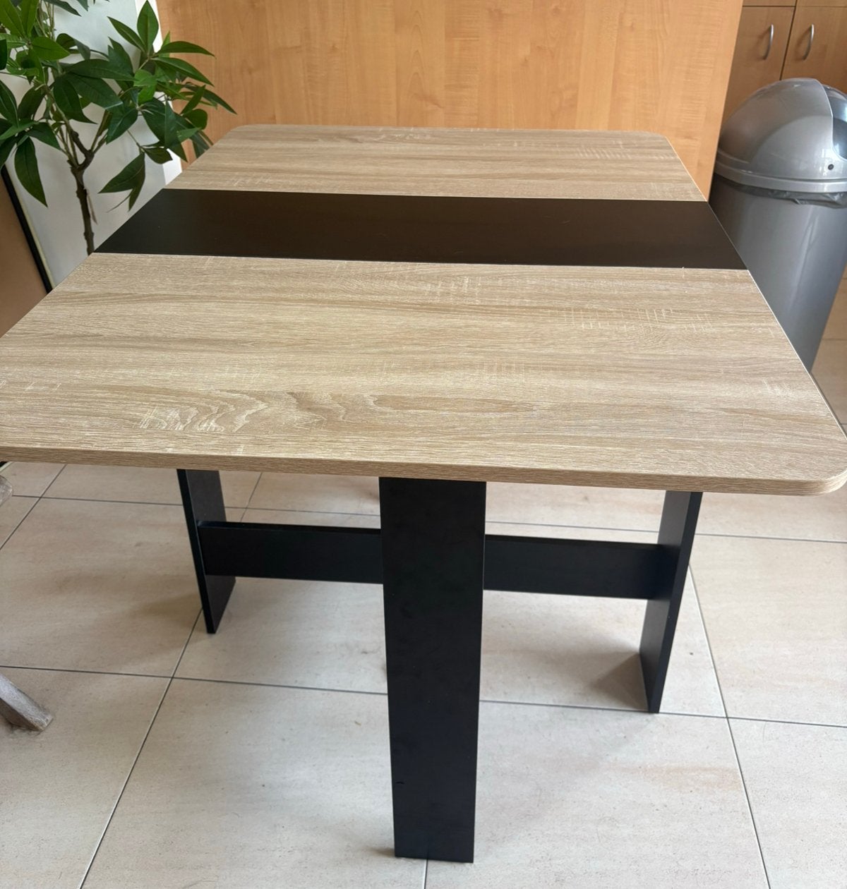 Opvouwbare eettafel, Ophalen, Zo goed als nieuw