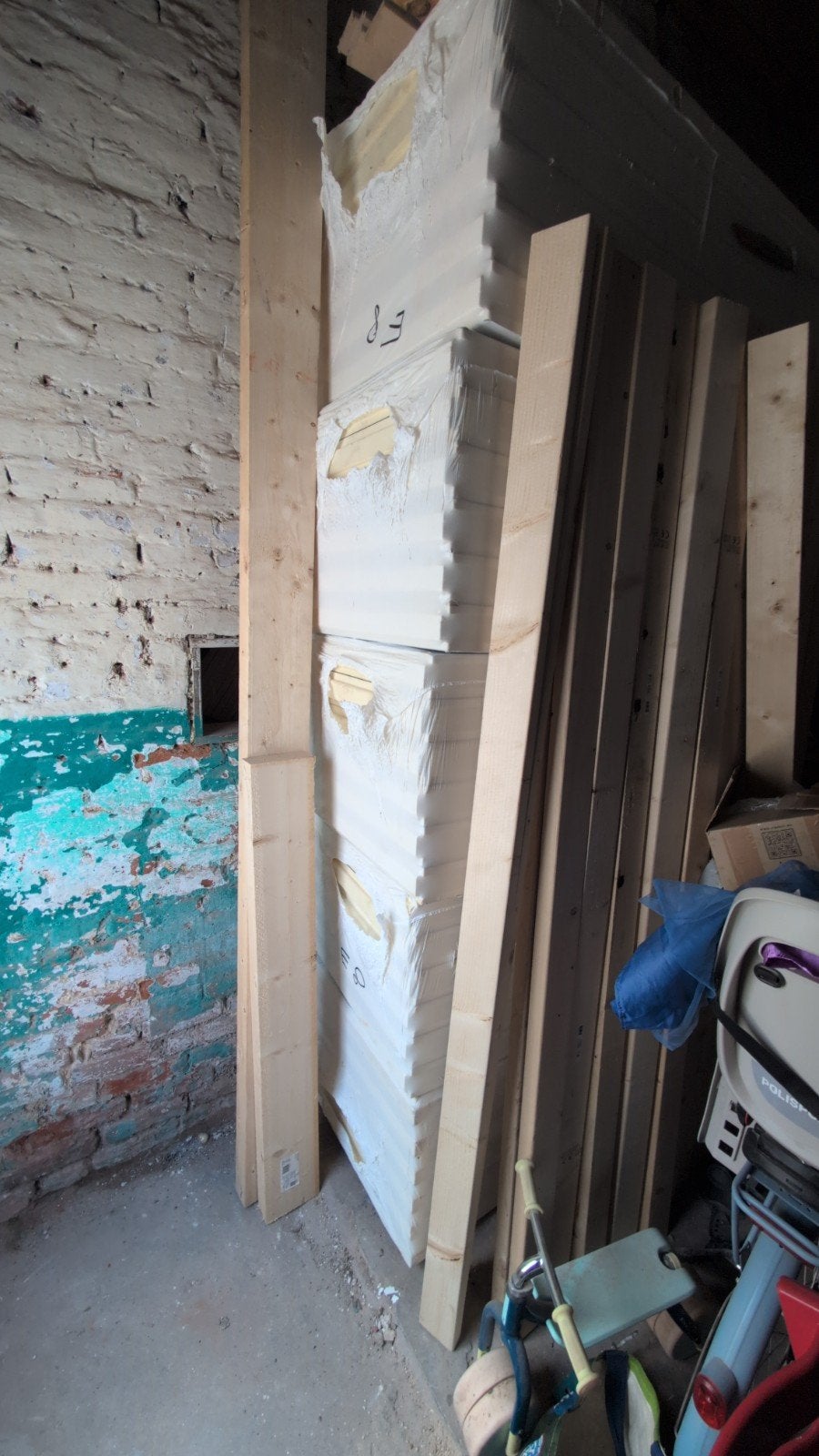 42 panneaux PIR de 8cm d'épaisseur, Bricolage & Construction, Enlèvement