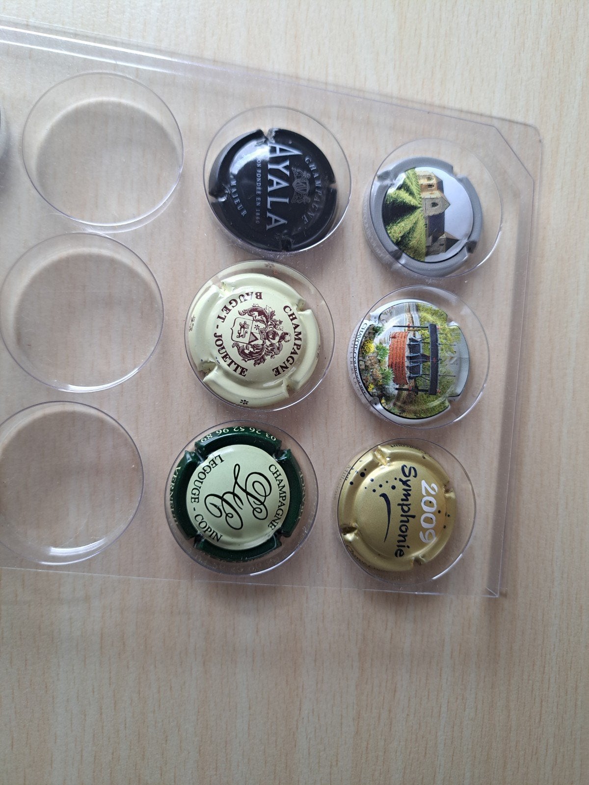 Champagnecapsules, Verzenden