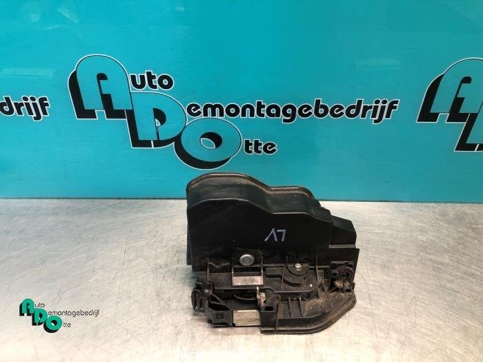 Deurslot Mechaniek 4Deurs links-voor van een BMW 5-Serie (5-, Gebruikt, -, -, Ophalen of Verzenden