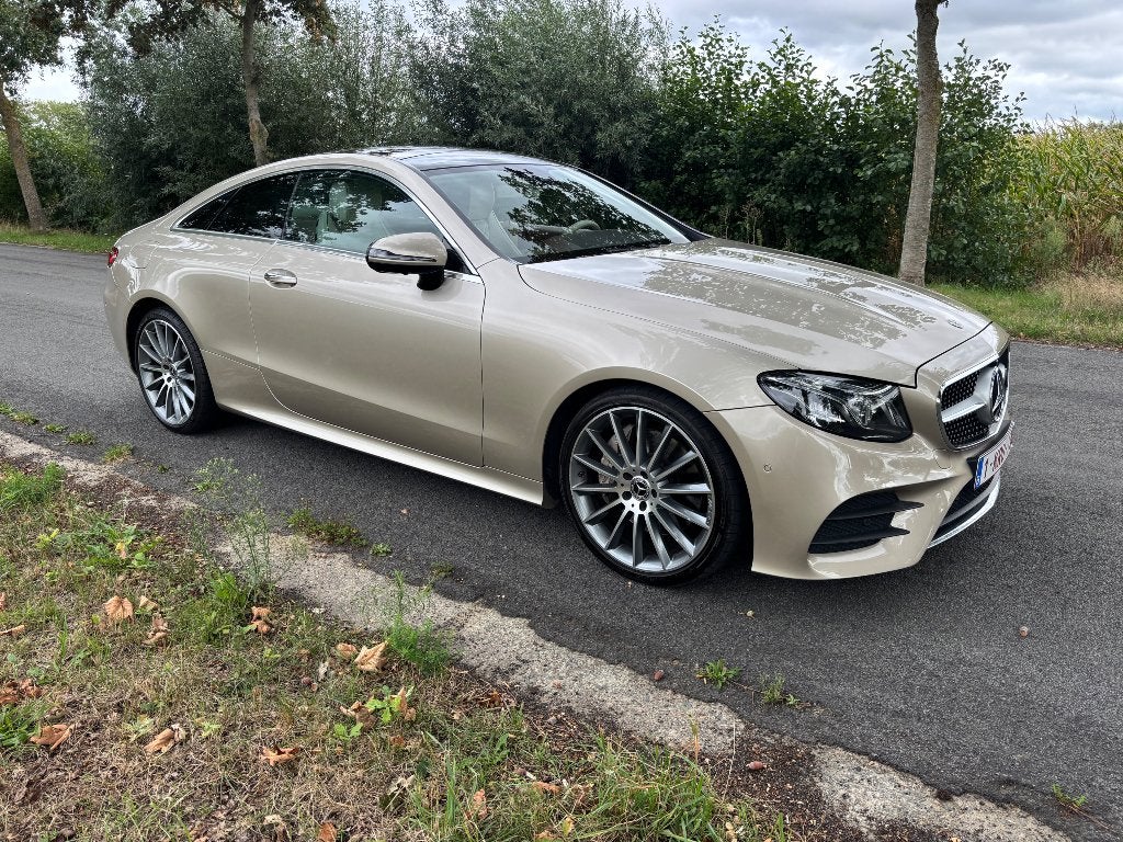 Mercedes E300 coupé Designo, Cuir, Achat, Carnet d'entretien, Beige