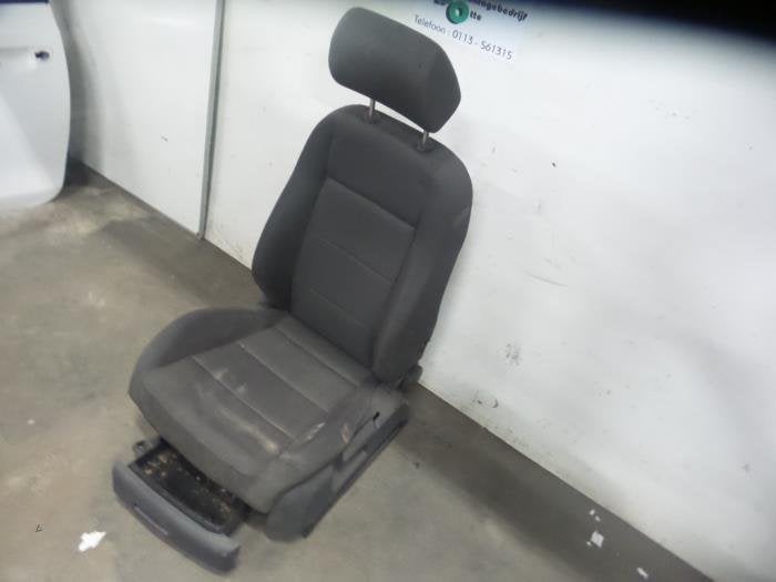Stoel links van een Volkswagen Golf (Golf 04-), Auto-onderdelen, Gebruikt, -, -, Ophalen of Verzenden