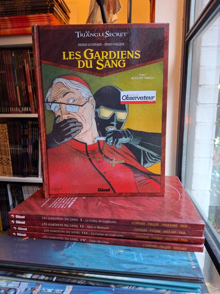 LE TRIANGLE SECRET LES GARDIENS DU SANG TOMES 1 à 5 COMPLET, Livres, BD, Série complète ou Série, Enlèvement ou Envoi, Comme neuf