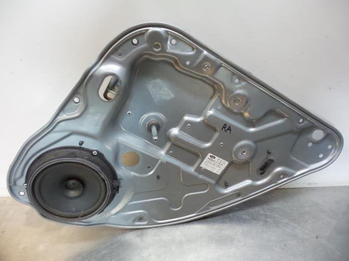 Mécanique vitre 4portes arrière droite d'un Ford Focus (Fo, -, 3 mois de garantie, -, -