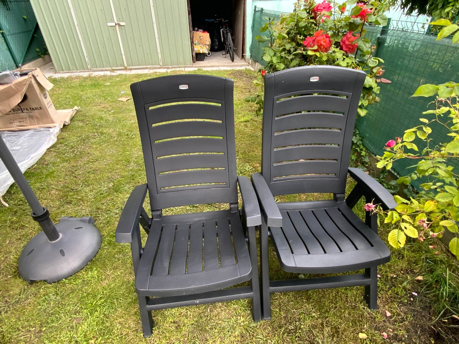 Ensemble de 2 chaises de jardin noires confortables., Jardin & Terrasse, Chaises de jardin, Enlèvement, Comme neuf, Synthétique