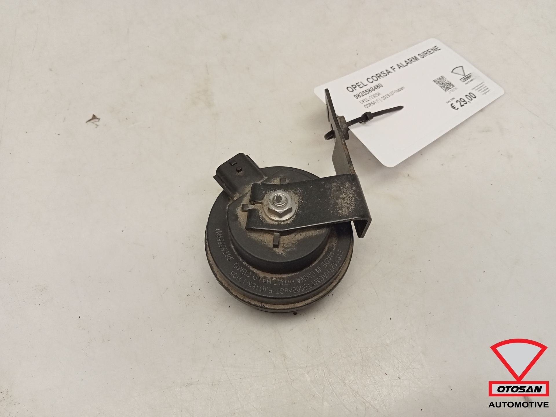 Sir nes d'alarme Opel Corsa F Peugeot Citro n 9825588480, Opel Automobile GmbH, Opel, Bahnhofsplatz 1
65423  Russelsheim am Main, DE