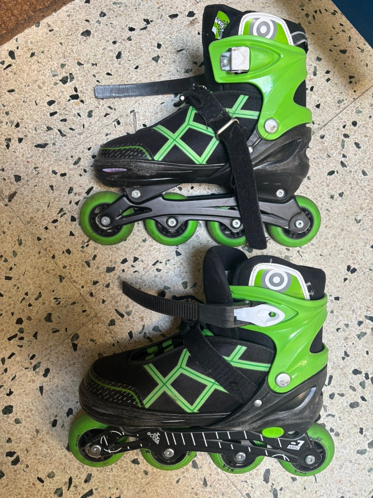 Verstelbare rolschaatsen 39-42, Sport en Fitness, Overige merken, Gebruikt, Ophalen of Verzenden, Inline skates 4 wielen