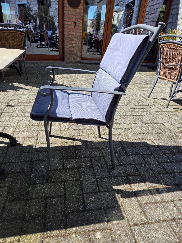 35 terrasstoelen, Tuin en Terras, Tuinstoelen, Ophalen, Gebruikt, Metaal, Stapelbaar