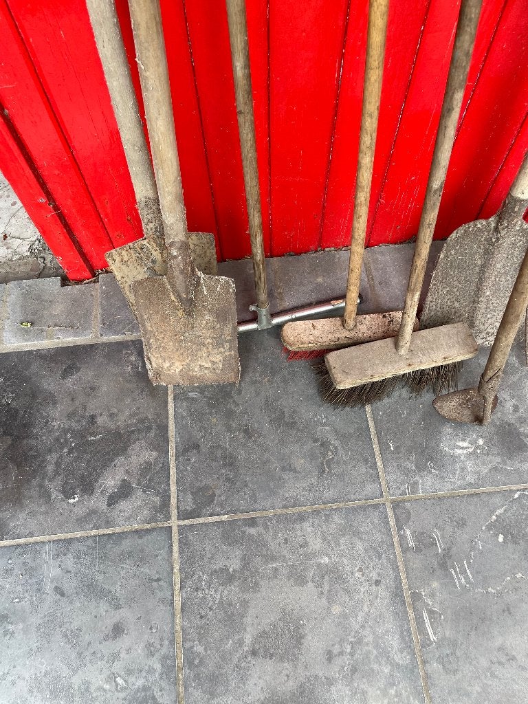 Spade kapper riek borstel schop etc, Ophalen, Gebruikt, Spade