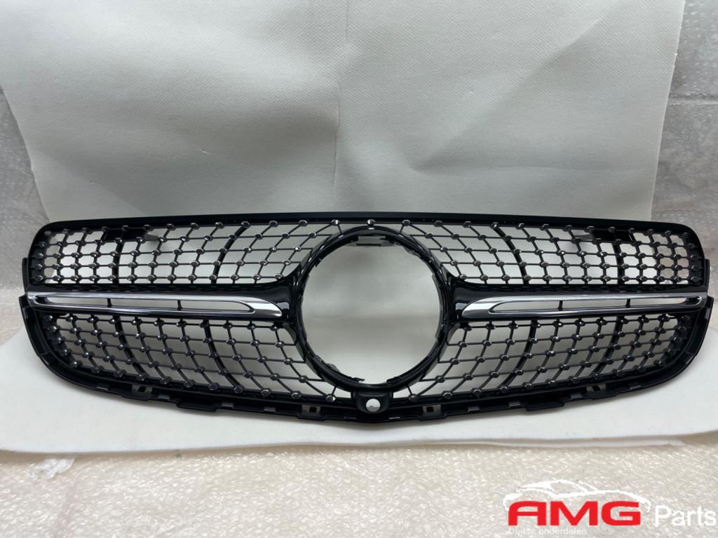 Mercedes 43 AMG Voorbumper Grill AMG Grill Diamond W253 GLC, Mercedes-Benz AG, Mercedes-Benz, Nieuw, Mercedesstrasse 120
70372  Stuttgart, DE