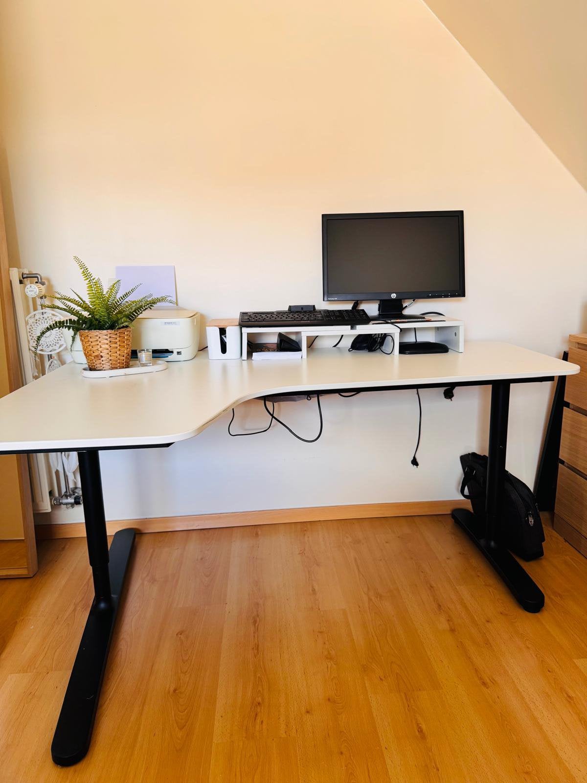 Hoekbureau te koop, Ophalen, Zo goed als nieuw, Hoekbureau