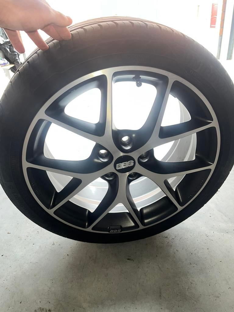 Jantes BBS + pneus – Excellent état, Pneus été, Enlèvement, 235 mm, Pneu(s)