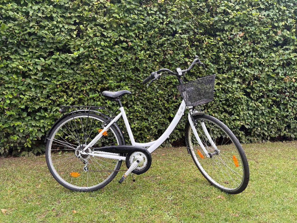 Dames fiets City40, Fietsen en Brommers, Fietsen | Dames | Omafietsen, Ophalen, Zo goed als nieuw, Versnellingen