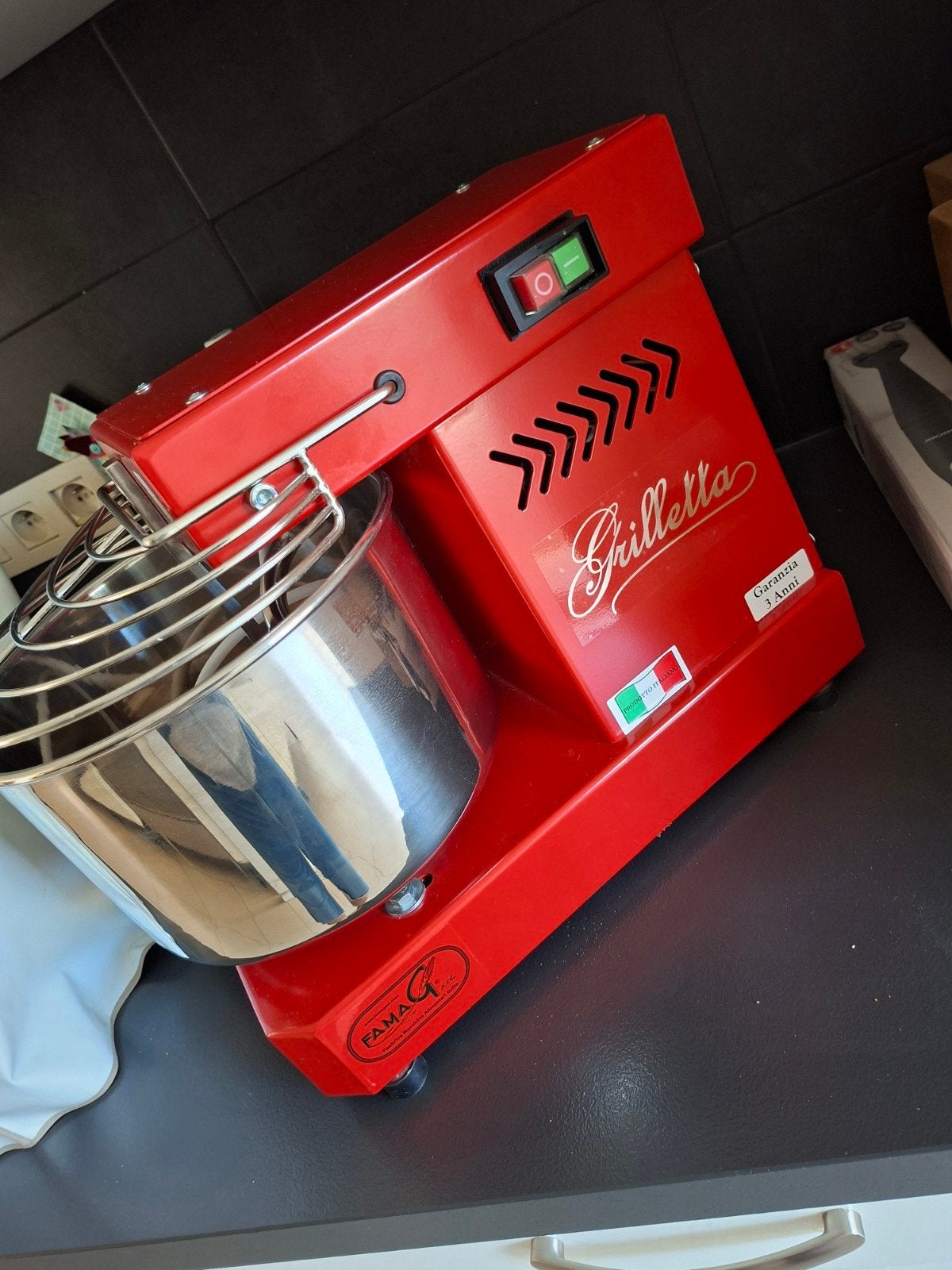 petrin grilletta im5, Electroménager, 4 litres ou plus, Enlèvement ou Envoi, Comme neuf, 1 vitesse