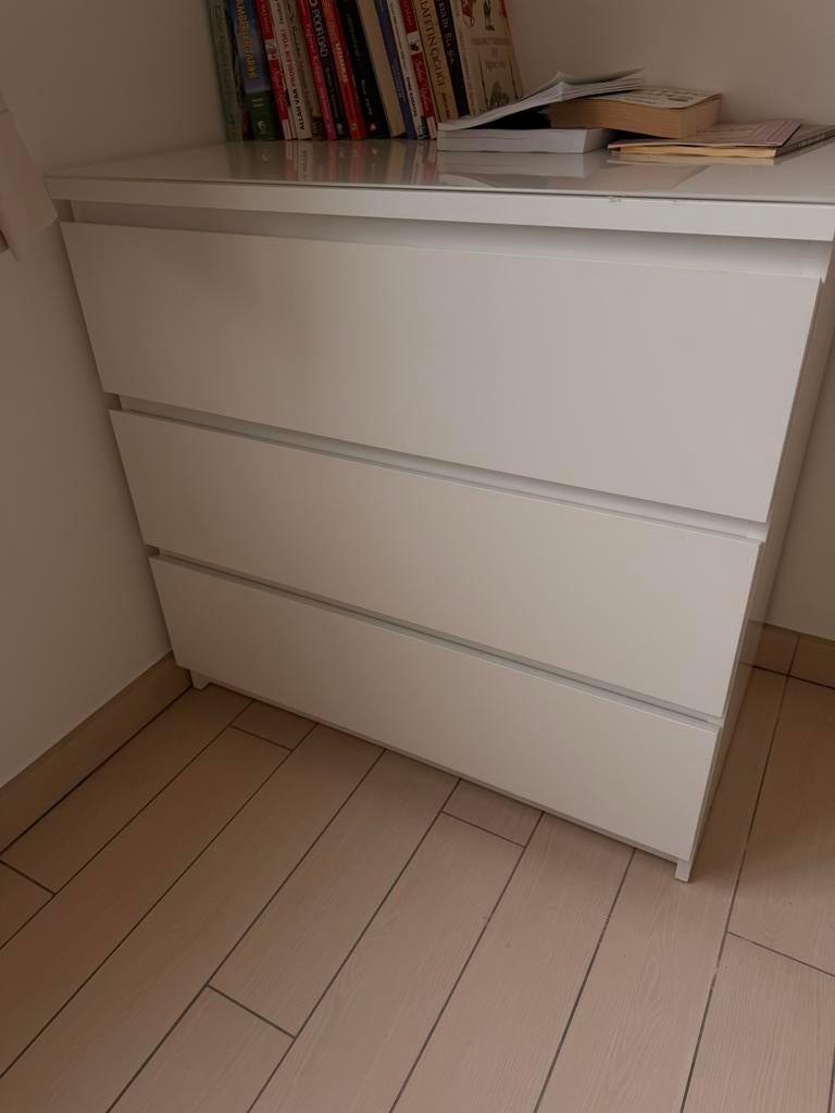 Ikea kast, Ophalen, Zo goed als nieuw, Glas