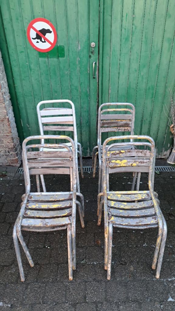 Set van 8 Xavier Pauchard brasseriestoelen voor Tolix, Ophalen