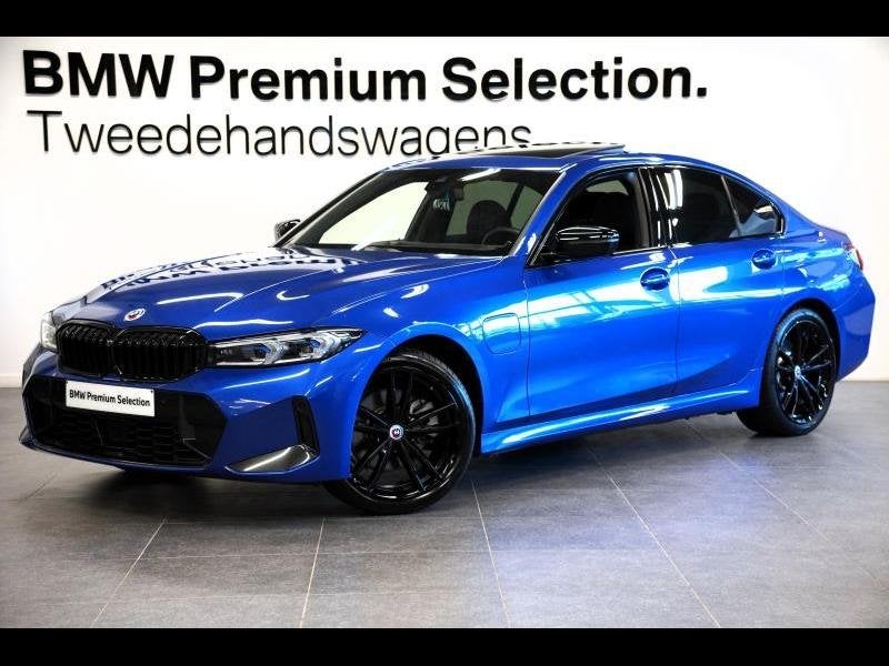 BMW Serie 3 330 M PACK GLASDAK ADAP. CRUISE HIFI SOUND CAMER, Auto's, BMW, Automaat, 292 pk, Blauw, 216 kW
