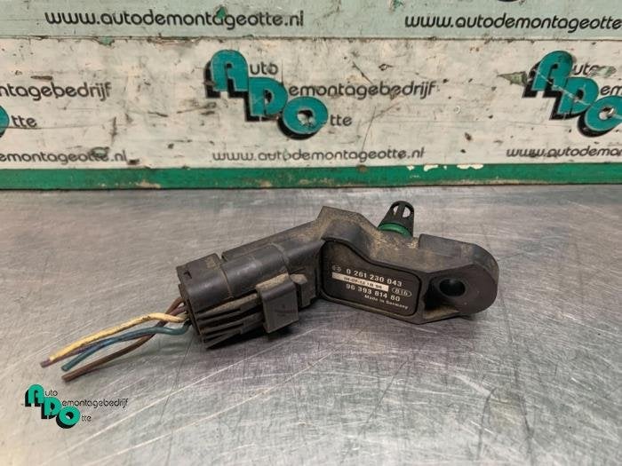 Map Sensor (inlaatspruitstuk) van een Citroen C2 (C2 03-), Gebruikt, -, Ophalen of Verzenden, -