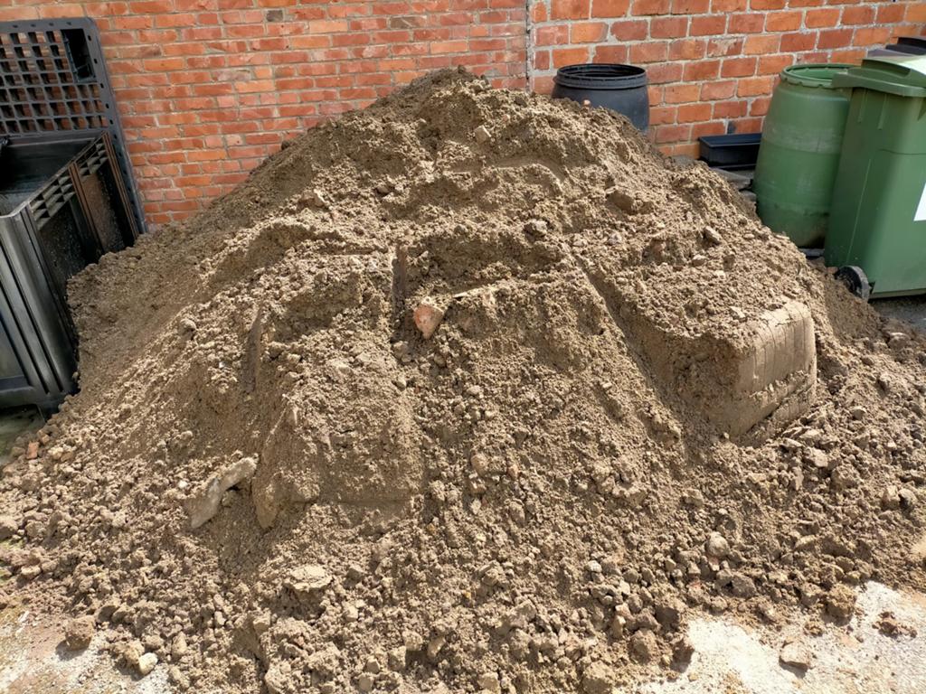 Gratis aanvulgrond / opvulgrond, Tuin en Terras, Zand, Ophalen, Ophoogzand