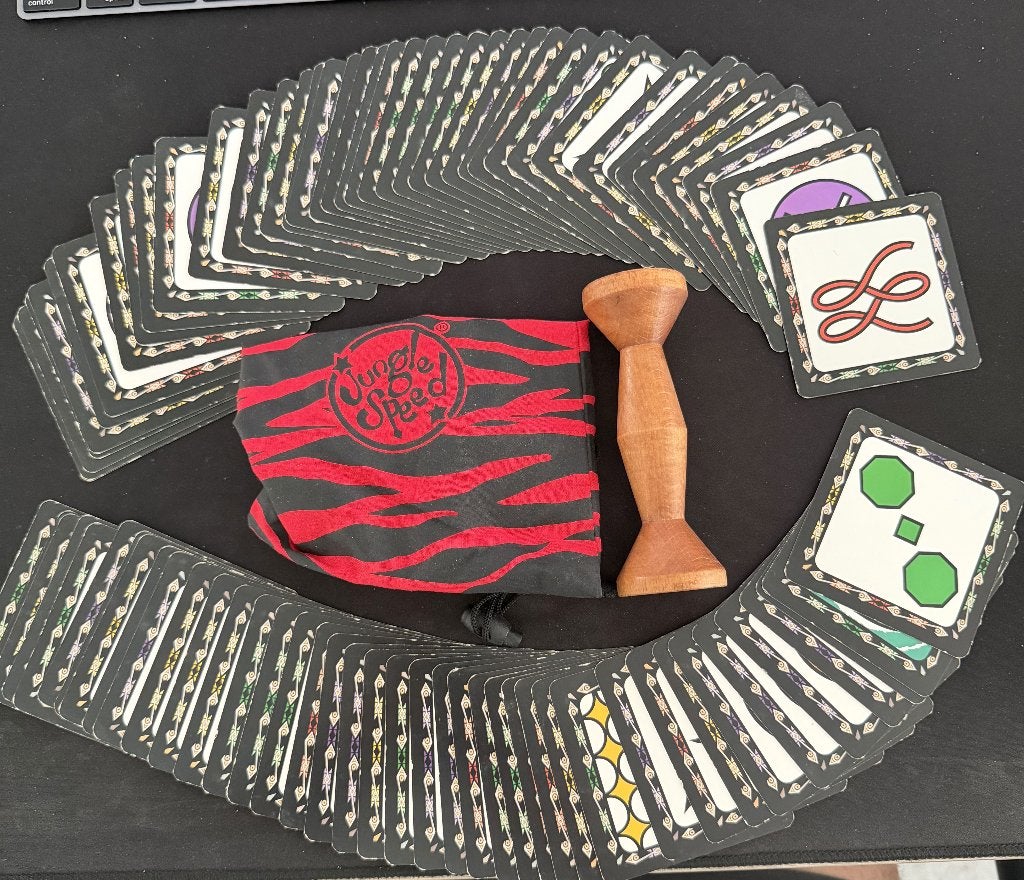 Jungle Speed – Compleet spel met houten totem, Hobby en Vrije tijd, Gezelschapsspellen | Kaartspellen, Vijf spelers of meer, Ophalen of Verzenden
