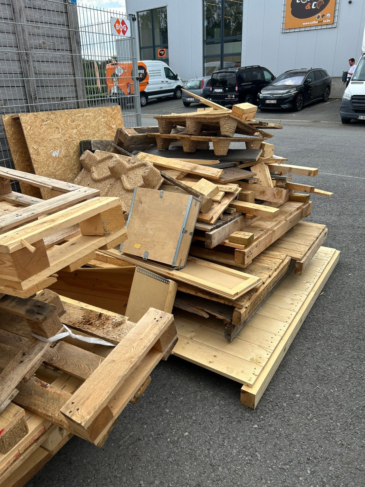 Bois gratuit, Jardin & Terrasse, Bois de chauffage, 6 m³ ou plus, Enlèvement, Autres essences de bois