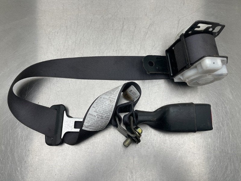 CEINTURE DE SECURITE ARRIERE CENTRALE Subaru Legacy (BL), Utilisé, Subaru