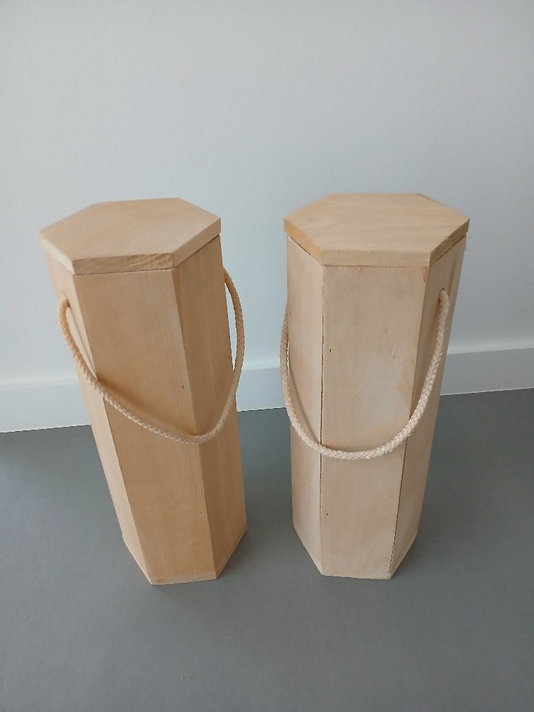 2 blankhouten, 6-hoekige wijnkistjes, Verzamelen, Wijnen, Nieuw, Ophalen of Verzenden