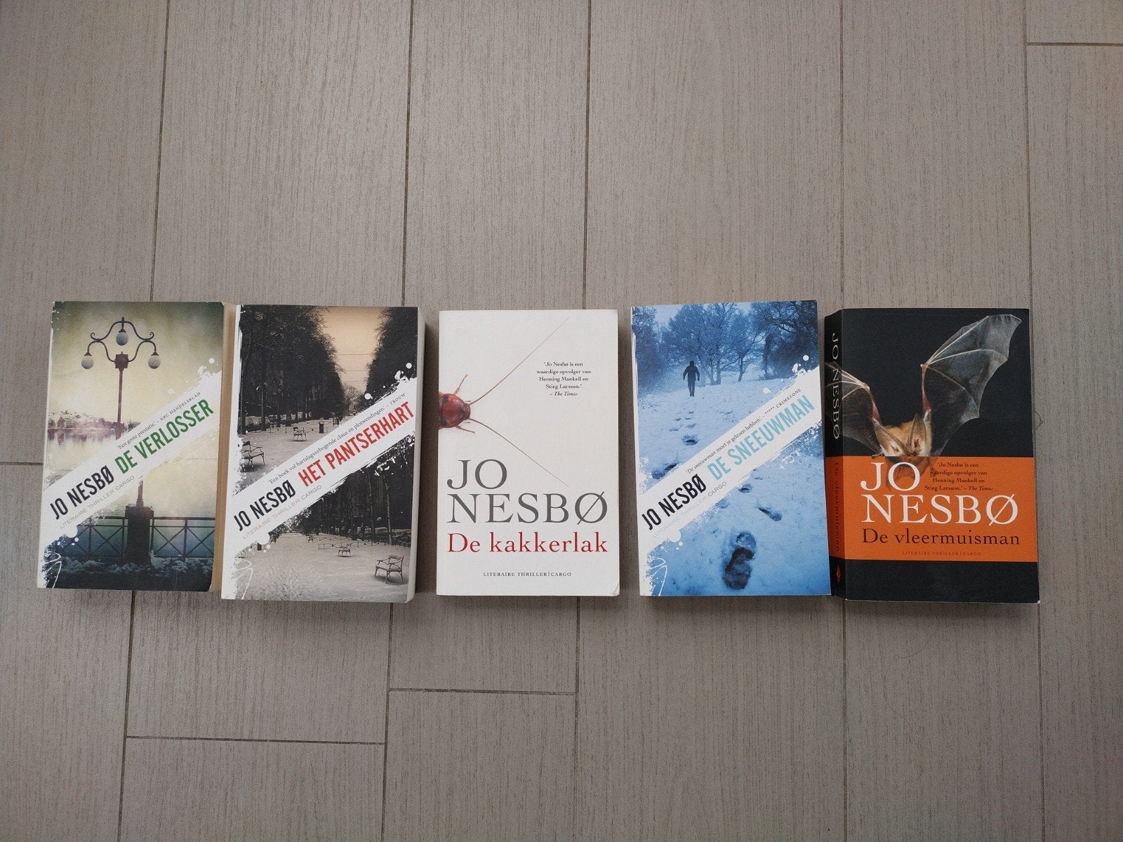 Jo Nesbø - Het pantserhart (5 boeken), Boeken, Thrillers, Ophalen of Verzenden, Jo Nesbø