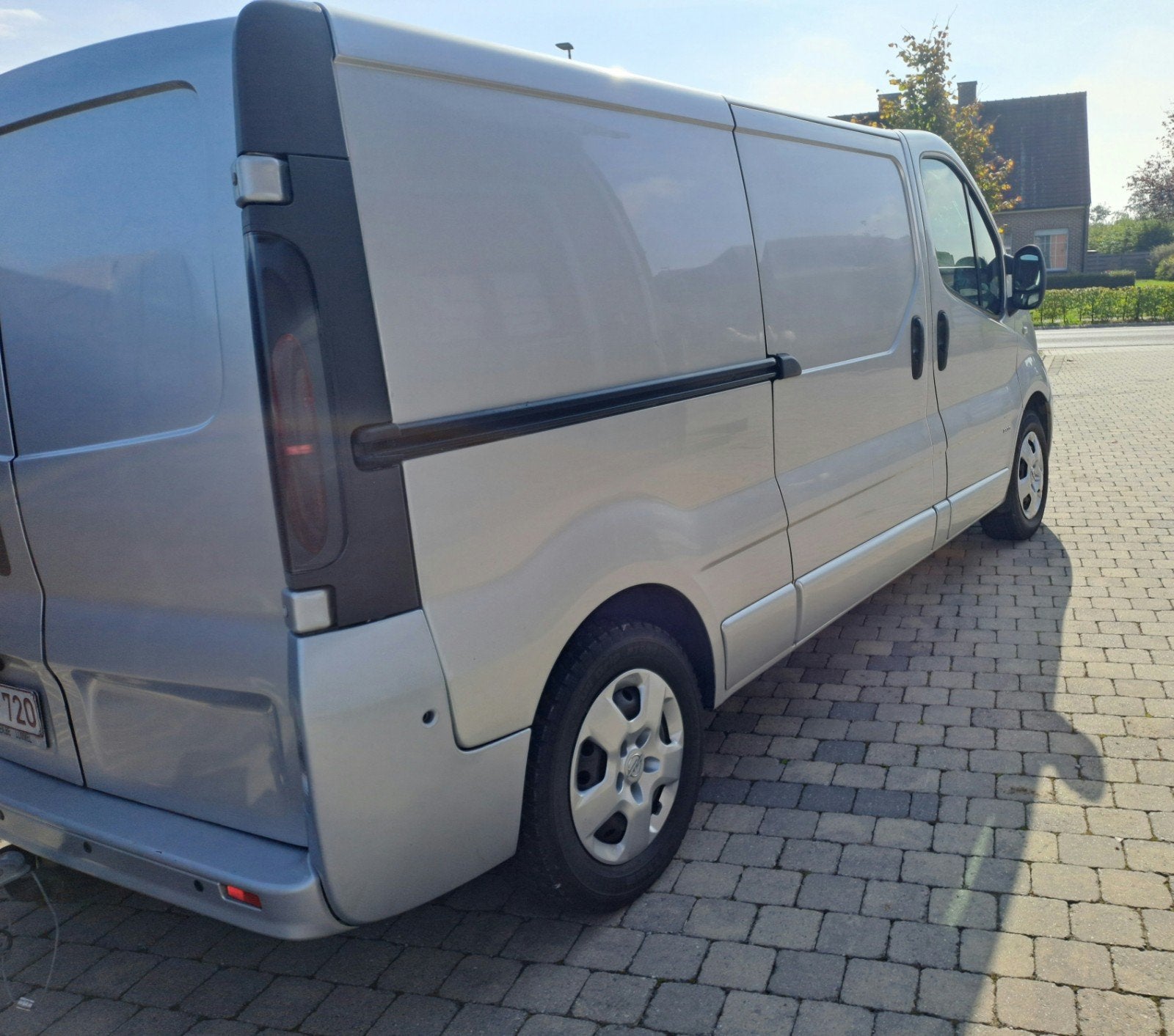 Opel Vivaro en excellent état. 2.5 L2H1, Achat, Particulier, Opel, Diesel