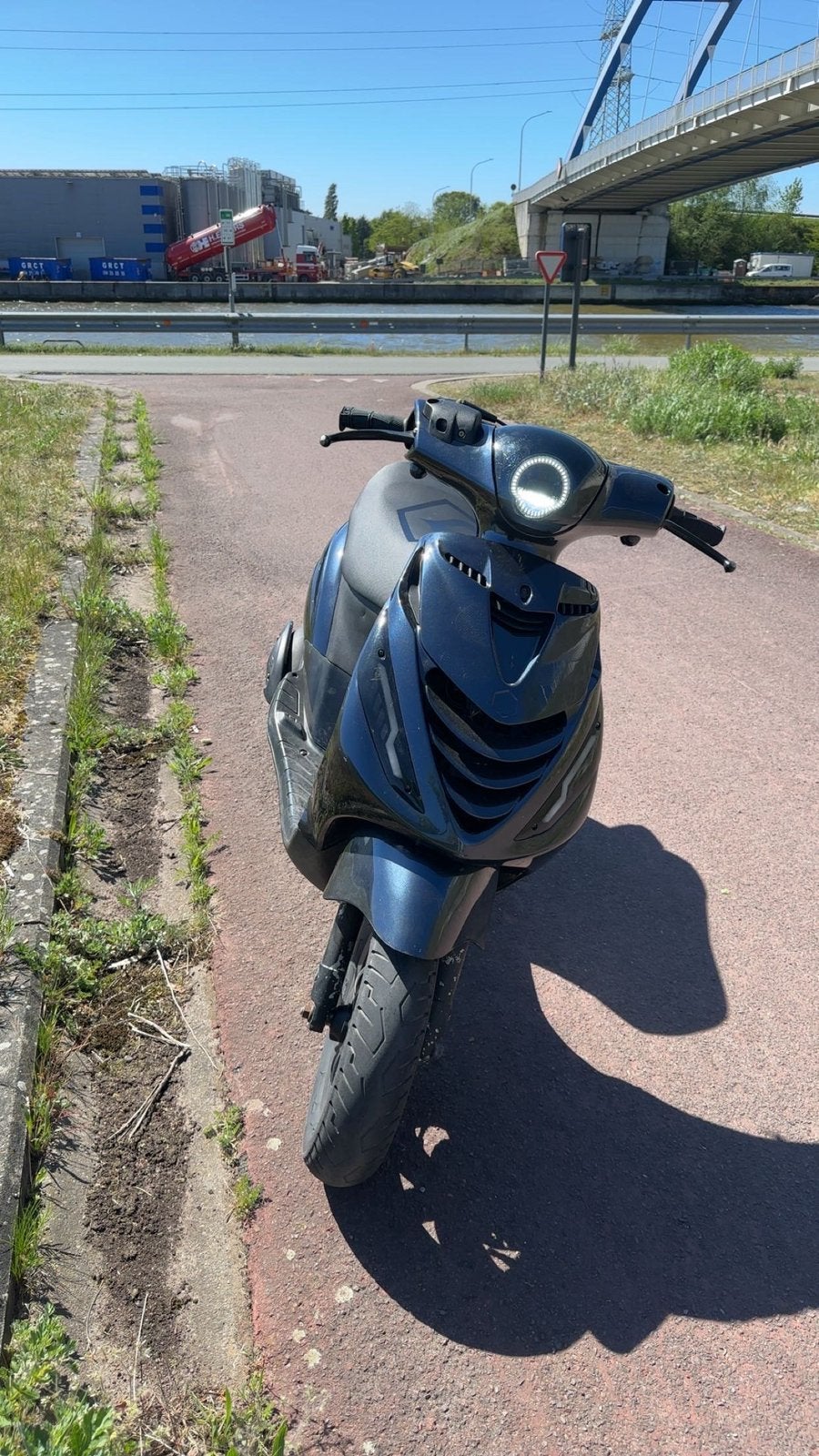 Zip 70cc perfecte staat, Ophalen, Zo goed als nieuw, Zip