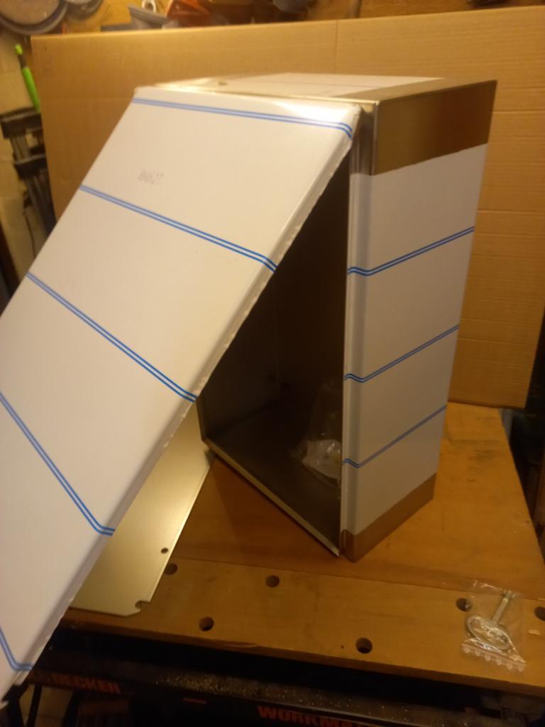 Inox bak, Ophalen