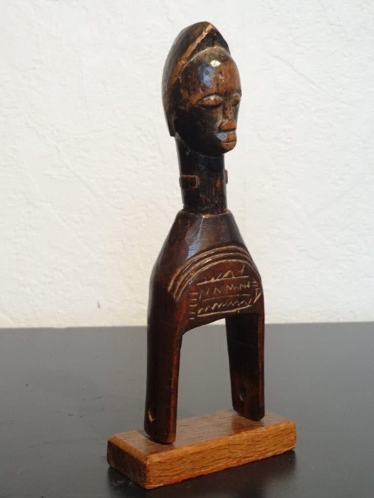 porte-poulie, lisière, Baule, baoule, H 18 cm, Afrique, Sculpture sur bois, Bois, 18 cm