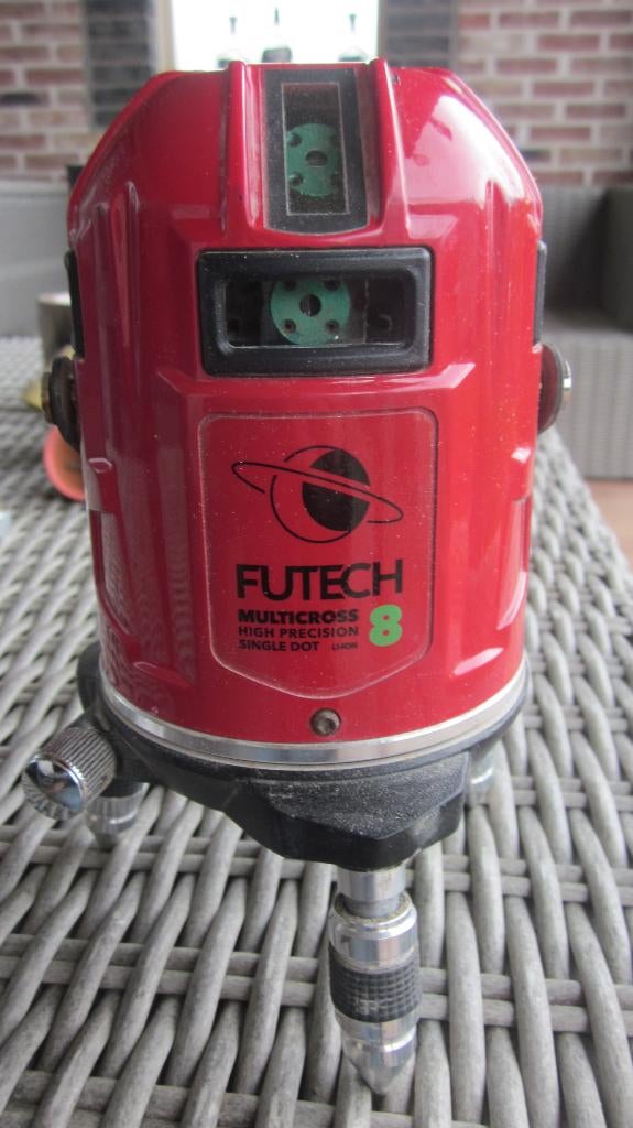 futech 8 bouw laser, Doe-het-zelf en Bouw, Meetapparatuur, Ophalen, Gebruikt, Afstand