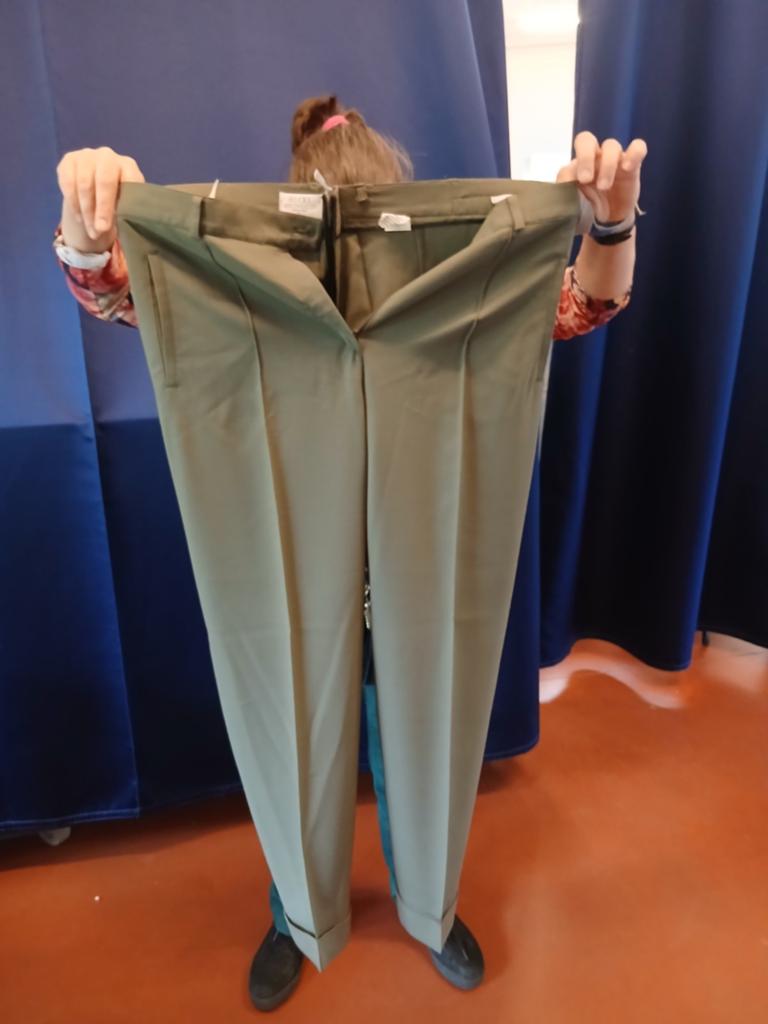 Hucke dames broek, Kleding | Dames, Ophalen, Groen