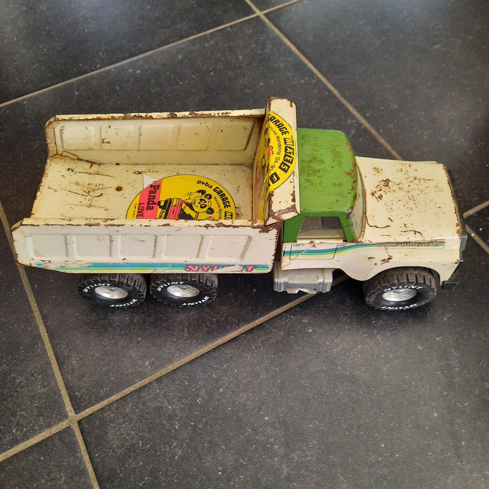 Camion, fabriqué aux États-Unis, 40 cm de long. Fenêtres int, Enlèvement ou Envoi