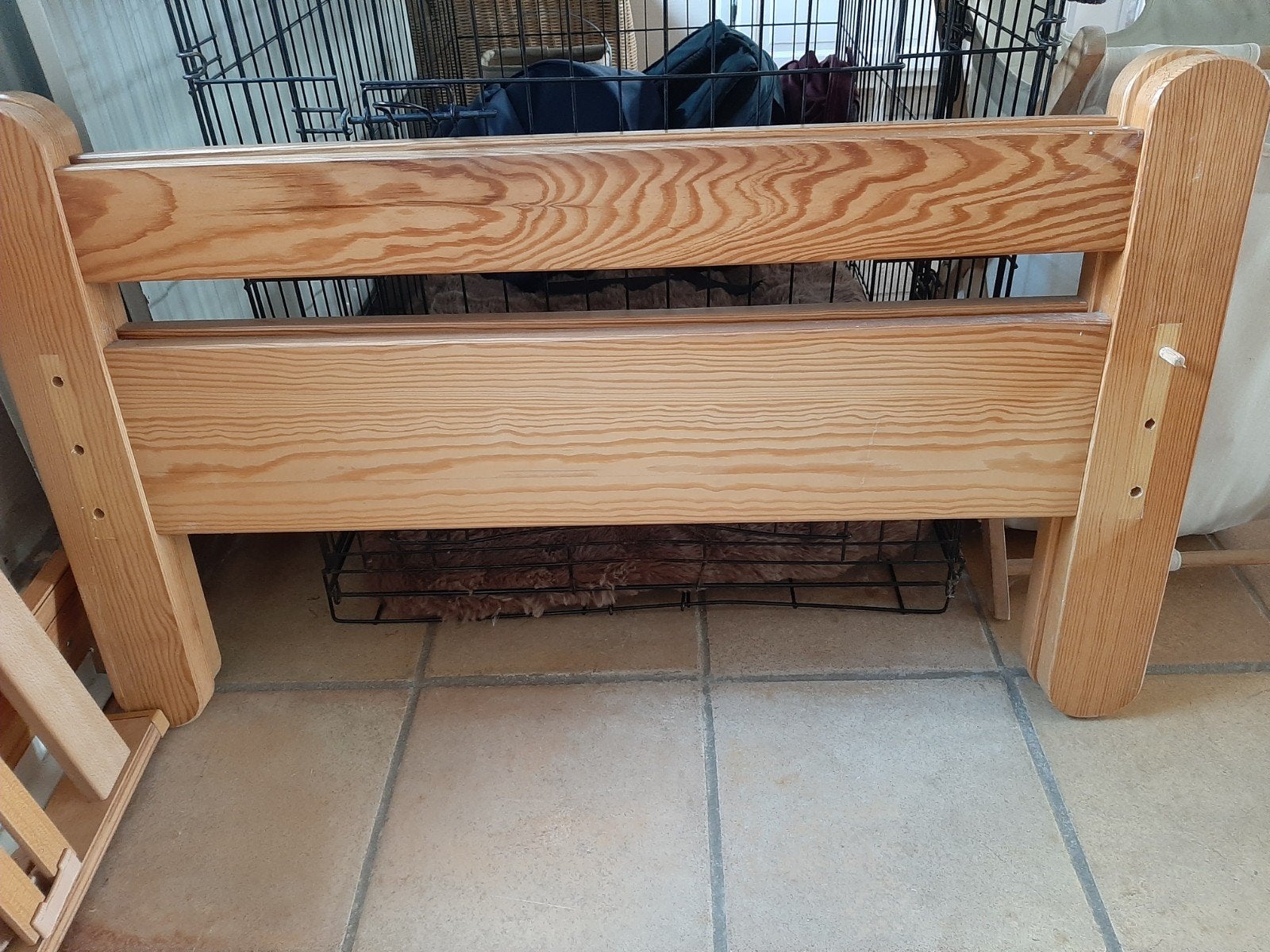 Lit en bois + sommier Latoflex en bois, 90 cm, Une personne, Brun, Enlèvement
