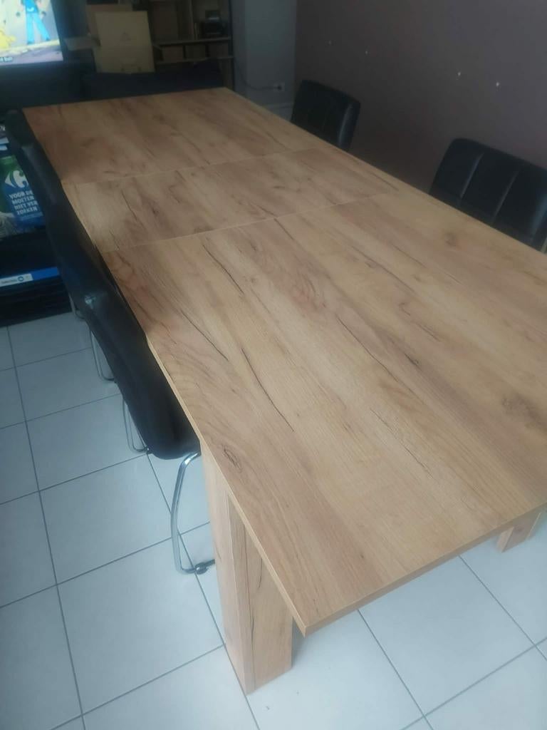 Eettafel met stoelen nieuw staat, Huis en Inrichting, Ophalen