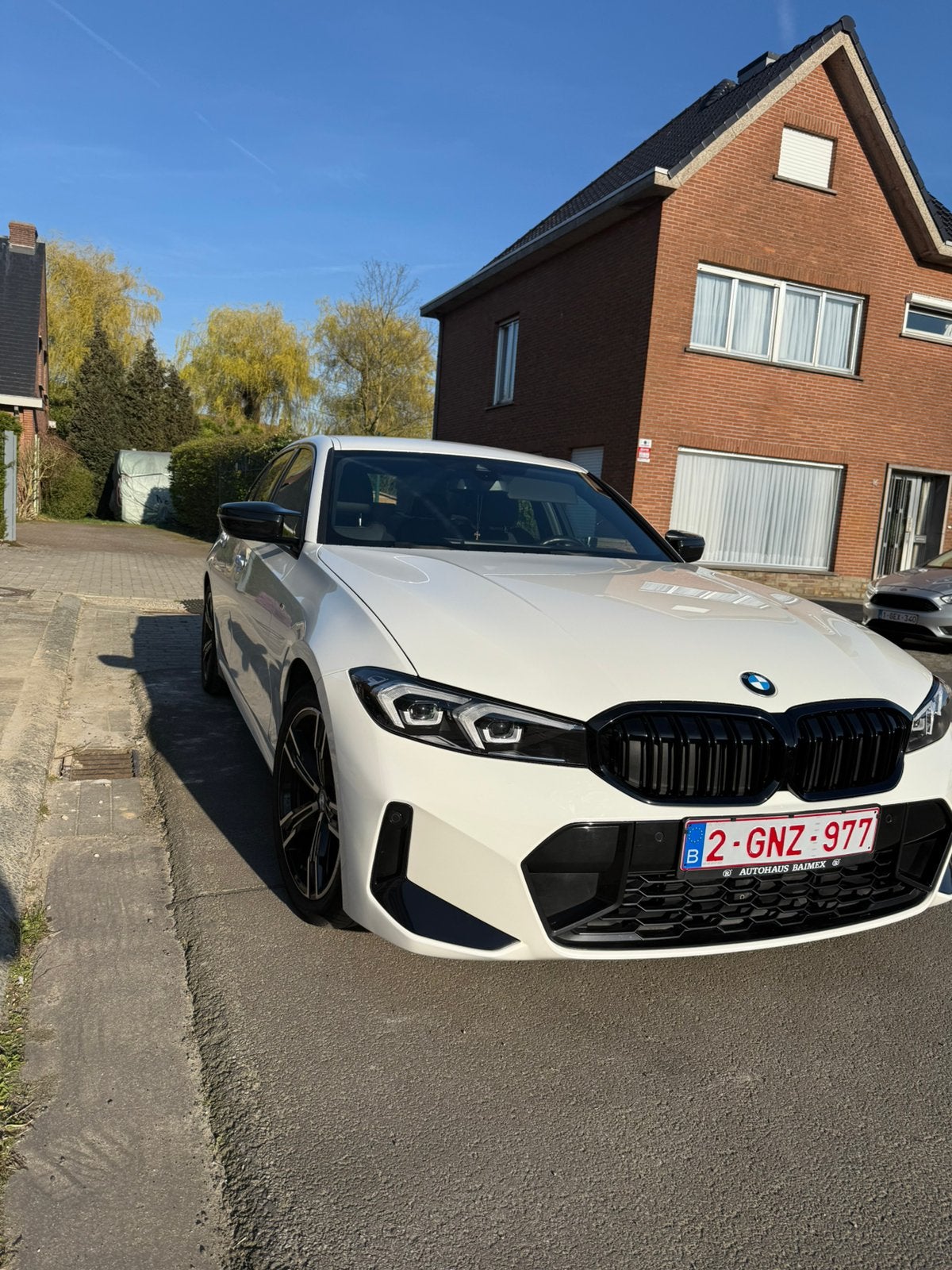 BMW 318i 2024 FACELIFT M-pakket, Auto's, BMW, Bedrijf, 3 Reeks, ABS, Adaptieve lichten, Adaptive Cruise Control, Airbags, Airconditioning