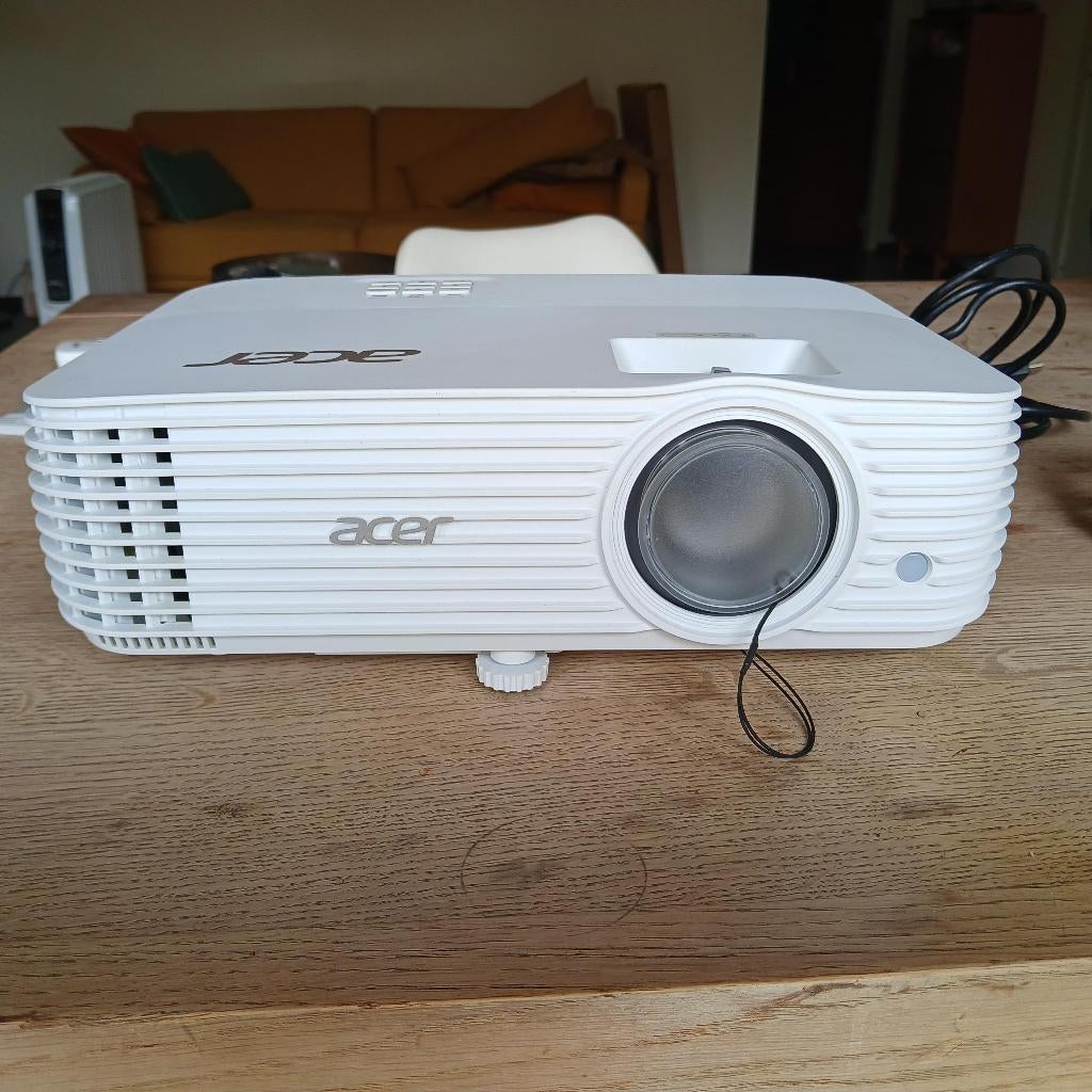 Acer H6830BD DLP Projector, TV, Hi-fi & Vidéo, Projecteurs vidéo, ACER, Comme neuf, Enlèvement, DLP